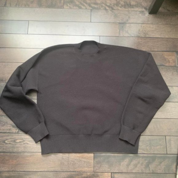 Lululemon All Around Crewneck Sweater - Picture 4 of 6